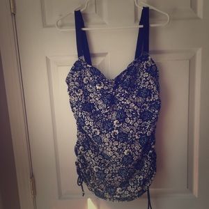 Tankini swim top